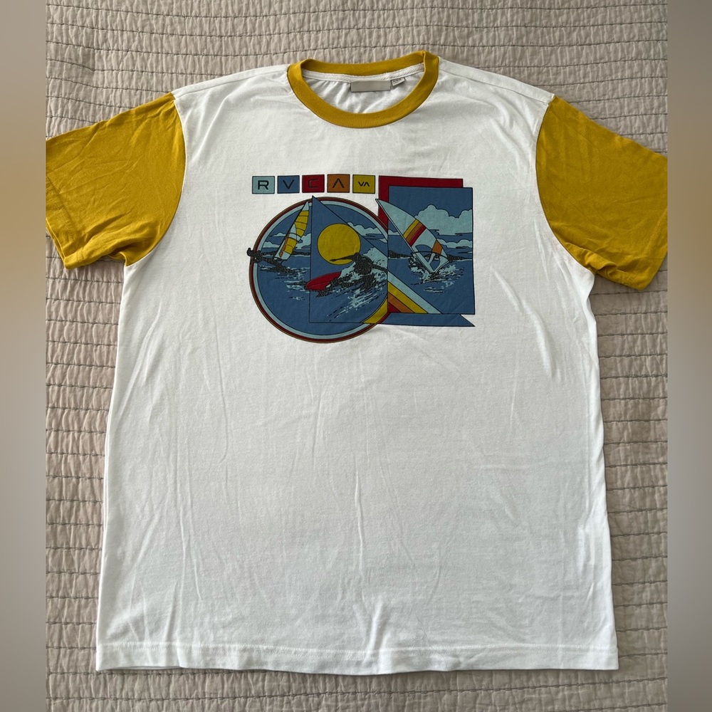 RVCA t-shirt